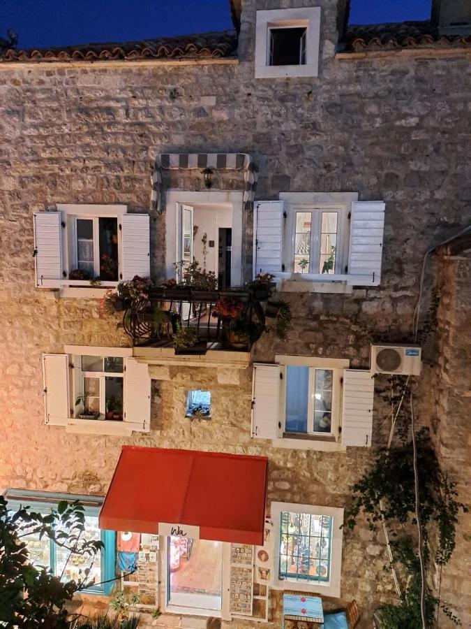 בודווה Guesthouse Bogdanovic מראה חיצוני תמונה