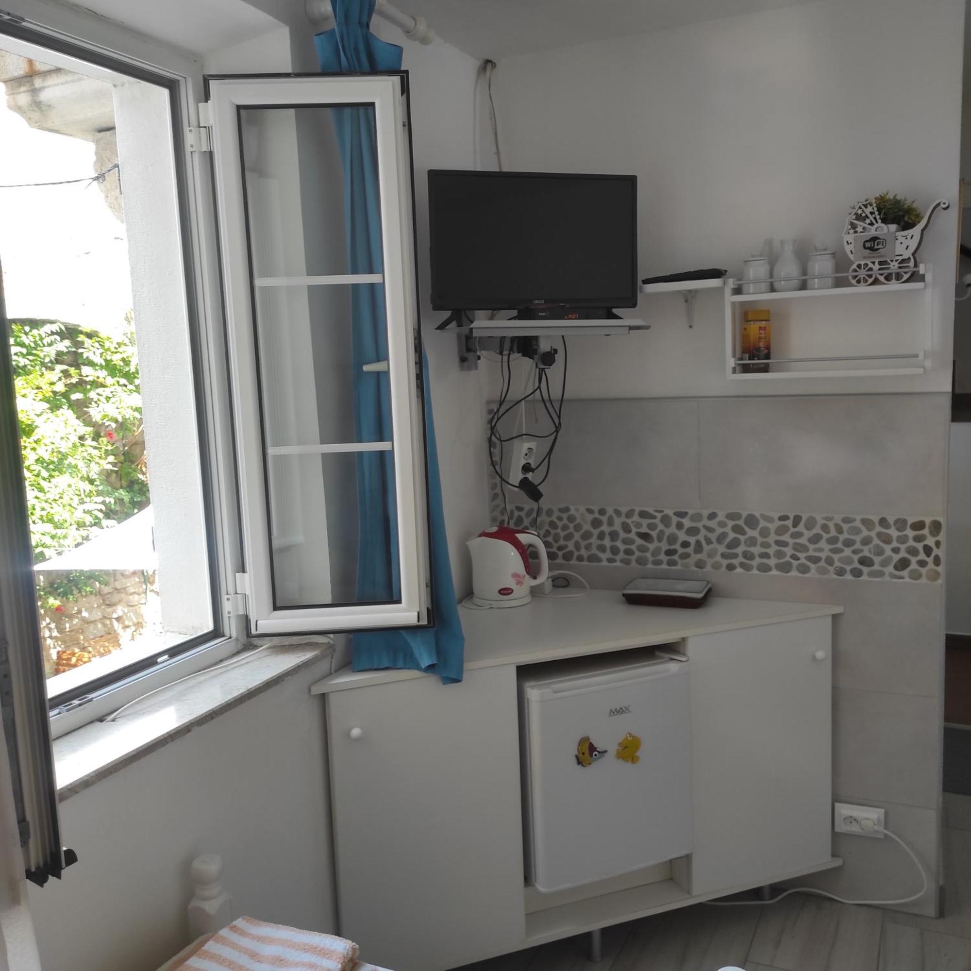 בודווה Guesthouse Bogdanovic מראה חיצוני תמונה